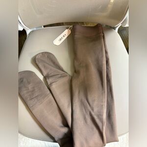 Oeak women’s fleece lined tights size medium/small EUC, tried on for review